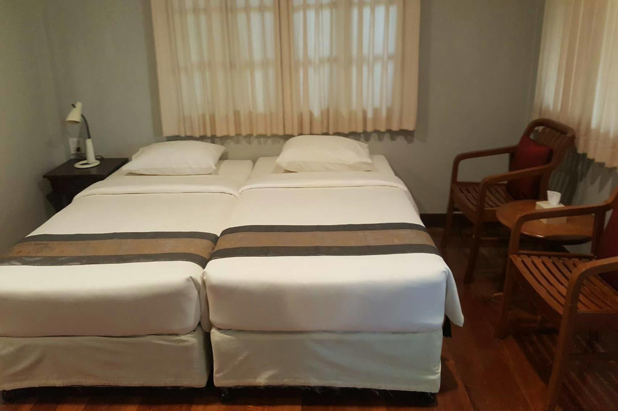 Baan Klang Aow Beach Resort バン・クルート エクステリア 写真