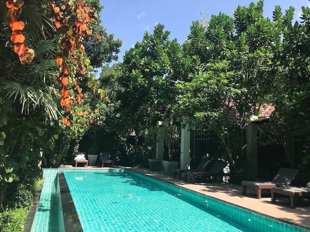 Baan Klang Aow Beach Resort バン・クルート エクステリア 写真