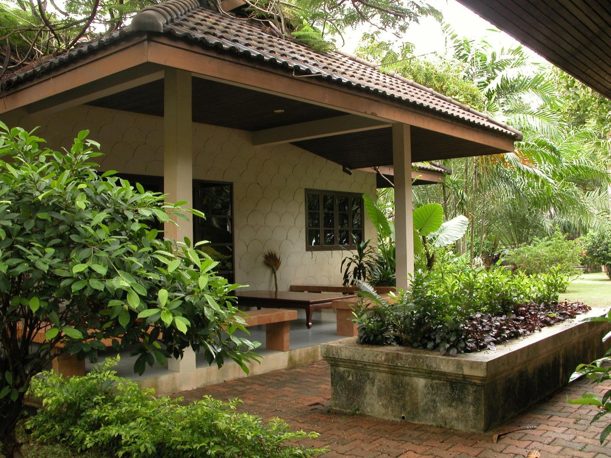 Baan Klang Aow Beach Resort バン・クルート エクステリア 写真