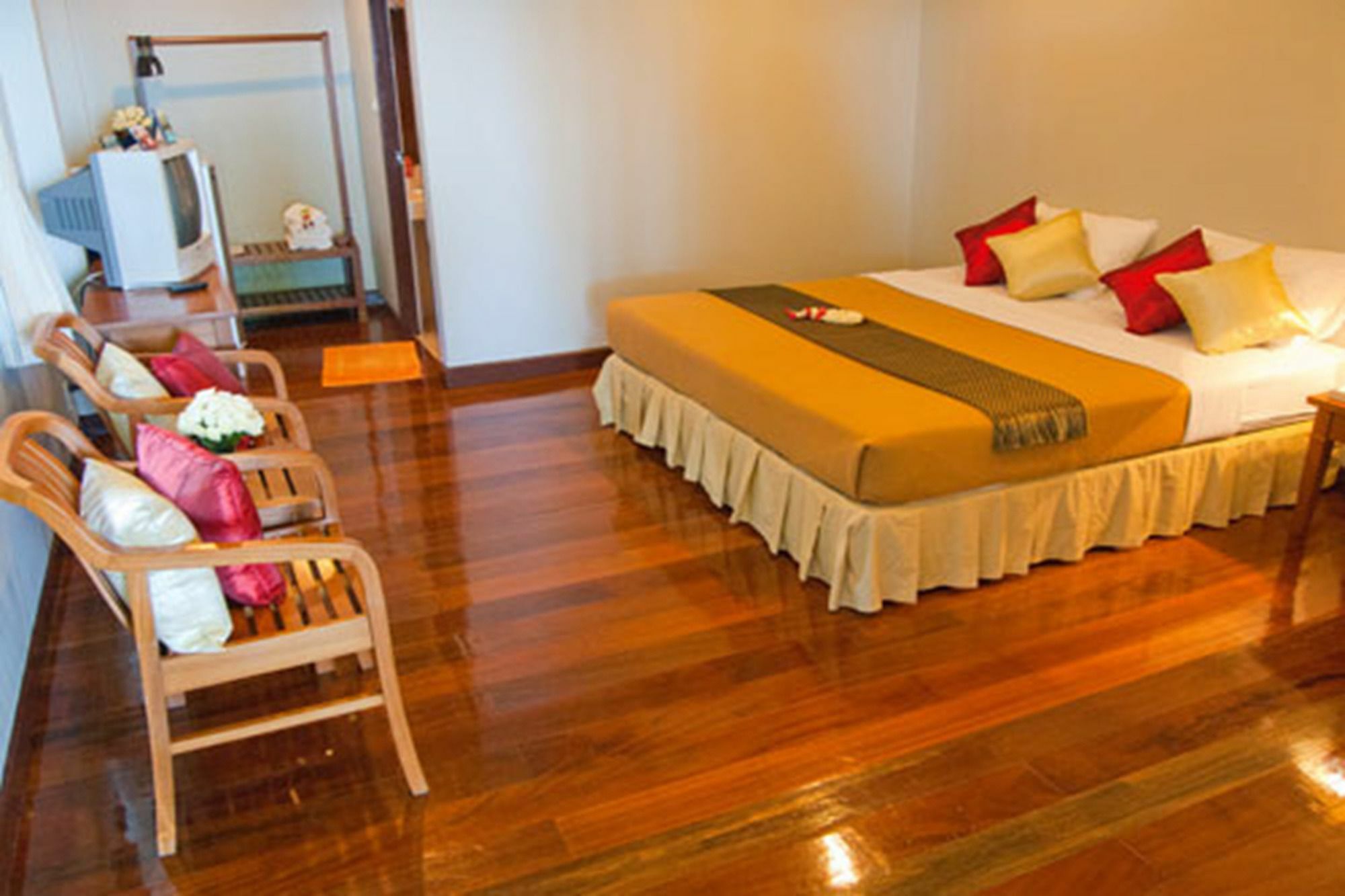 Baan Klang Aow Beach Resort バン・クルート エクステリア 写真